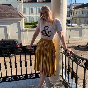 Meet your Posher, Claire